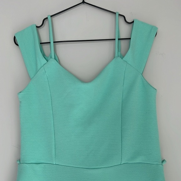 NWT Another Story Faux Wrap Dress - Picture 5 of 6